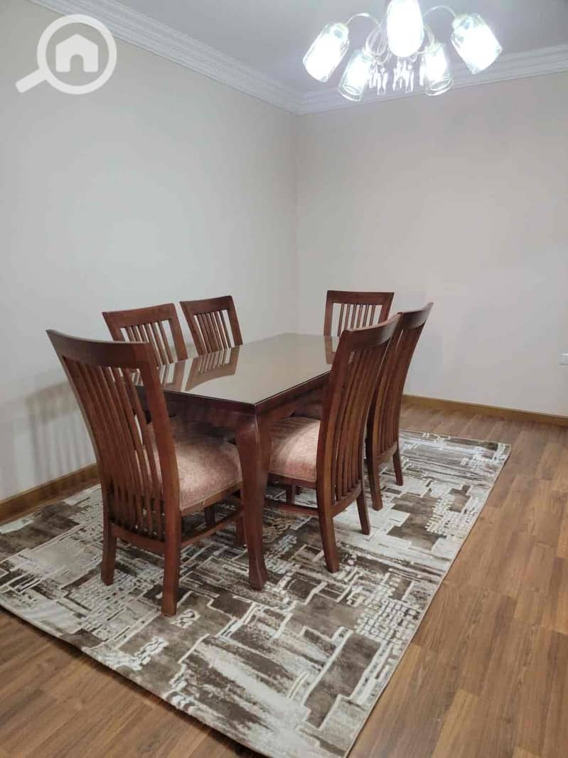 9 03b7d04a-fd3a-48a5-b36c-bca0947740cb. jpg