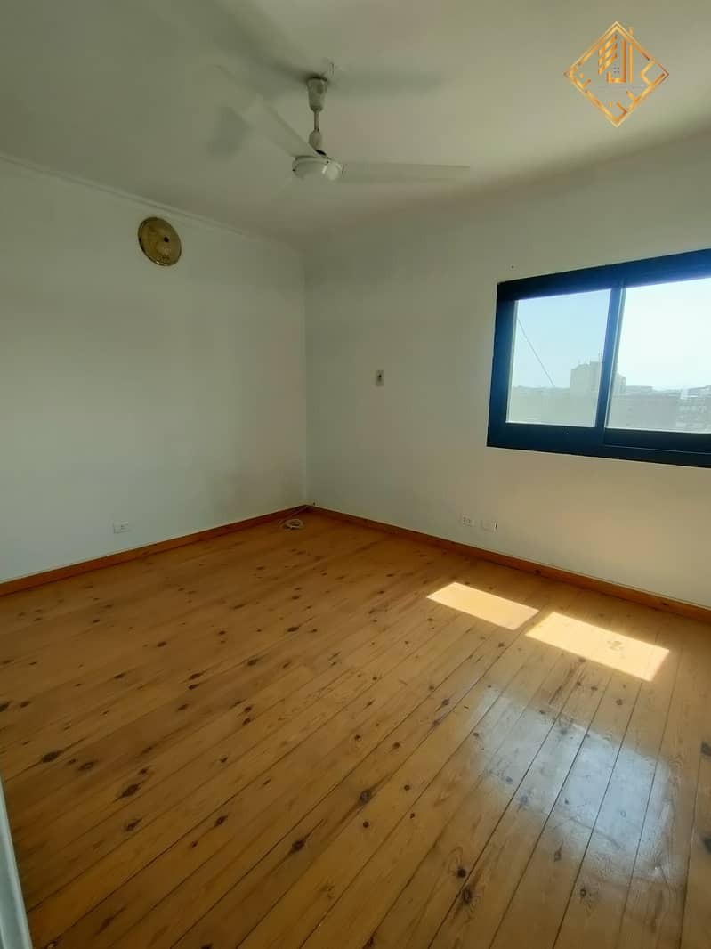 3 WhatsApp Image 2025-06-18 at 15.25. 49 (2). jpeg