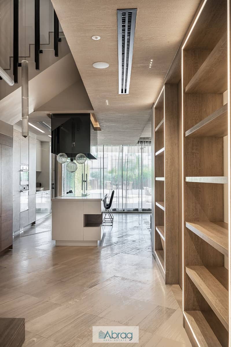 8 WhatsApp Image 2025-12-08 at 16.51. 28. jpeg