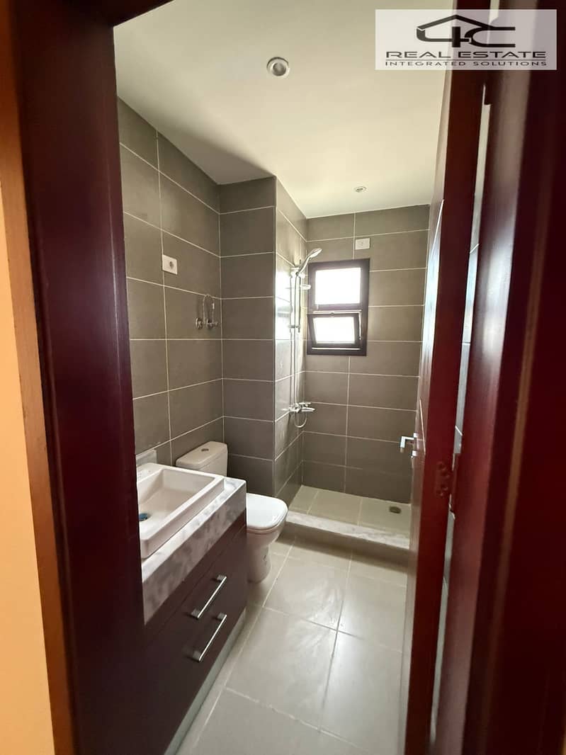 12 WhatsApp Image 2025-12-08 at 6.10. 11 PM (2). jpeg