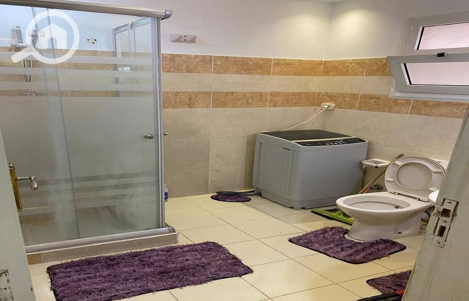 4 0272297b-b40a-4a1d-afc0-5b3098679f81. jpg