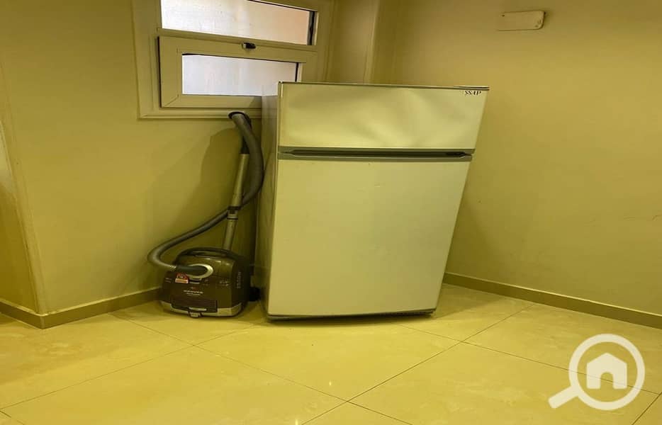 7 8b364124-8305-4d28-a9a9-e9f246081066. jpg