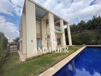 4 Bedroom Villa for Sale in Sheikh Zayed, Giza - ce3a8a1d-f467-499b-a8bf-dcc91683a1b7. jpg
