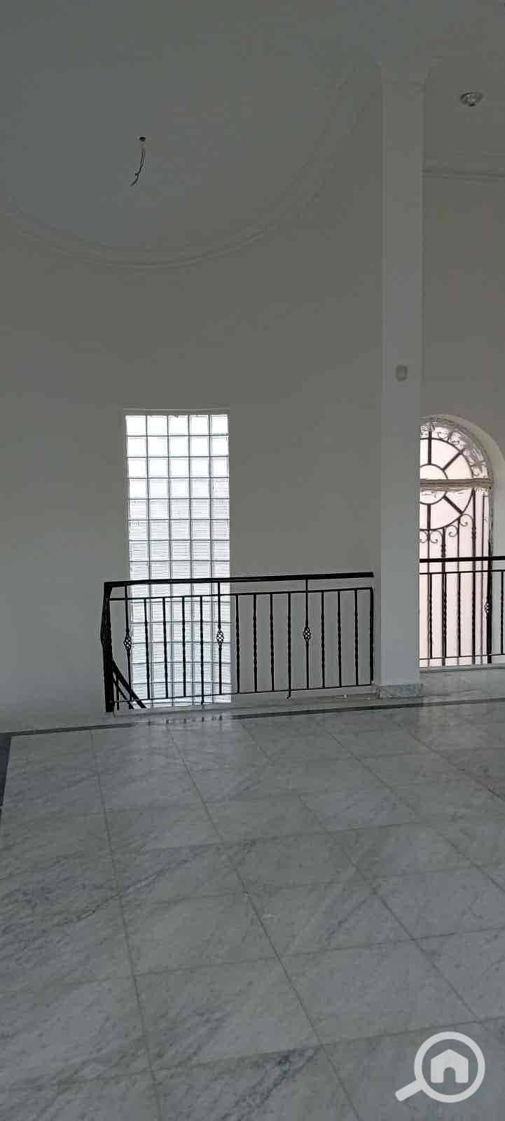 8 9d0503fb-bc16-42aa-8e96-376e3523aa93. jpg