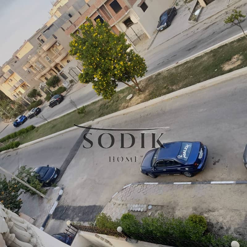 2 7981d111-1d01-473d-9203-561ee40df740. jpg