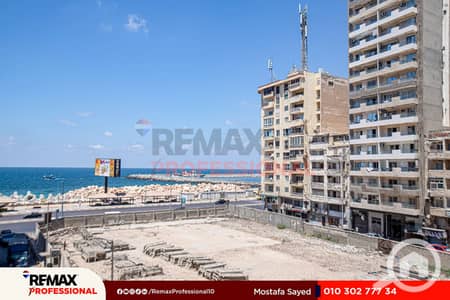 3 Bedroom Flat for Sale in Laurent, Alexandria - 001. jpg