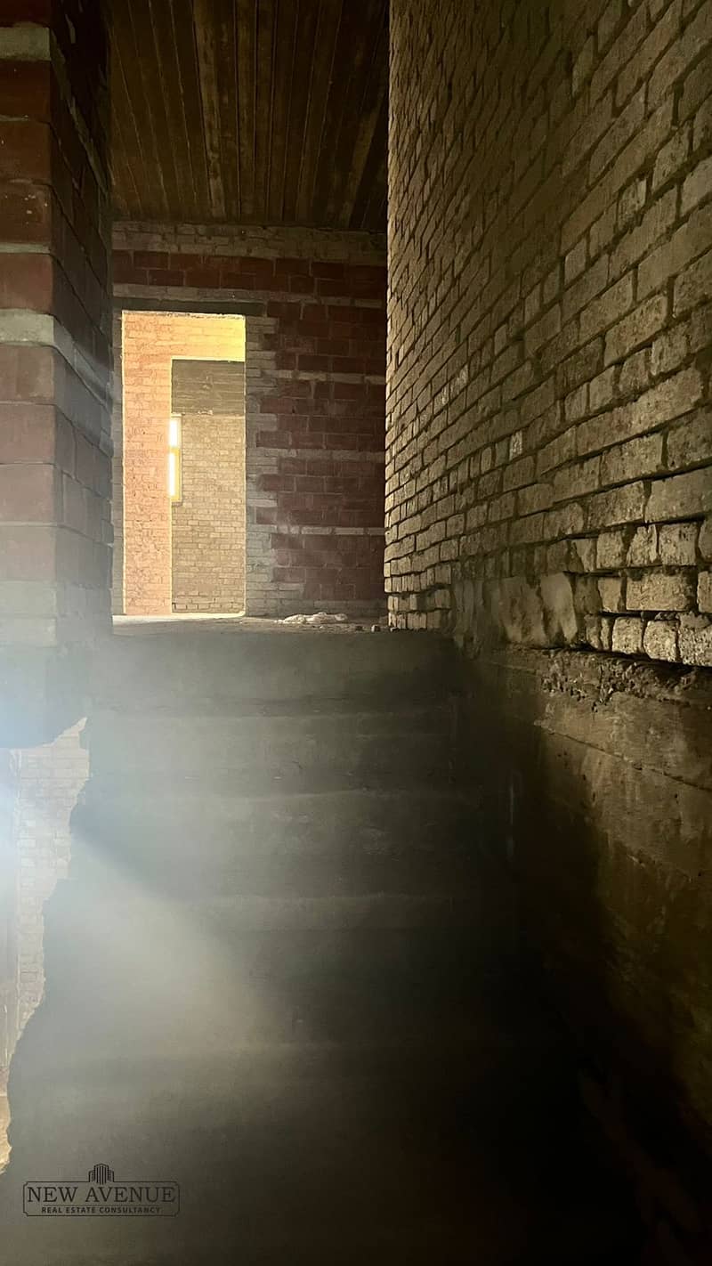 6 WhatsApp Image 2025-11-12 at 5.36. 43 PM. jpeg