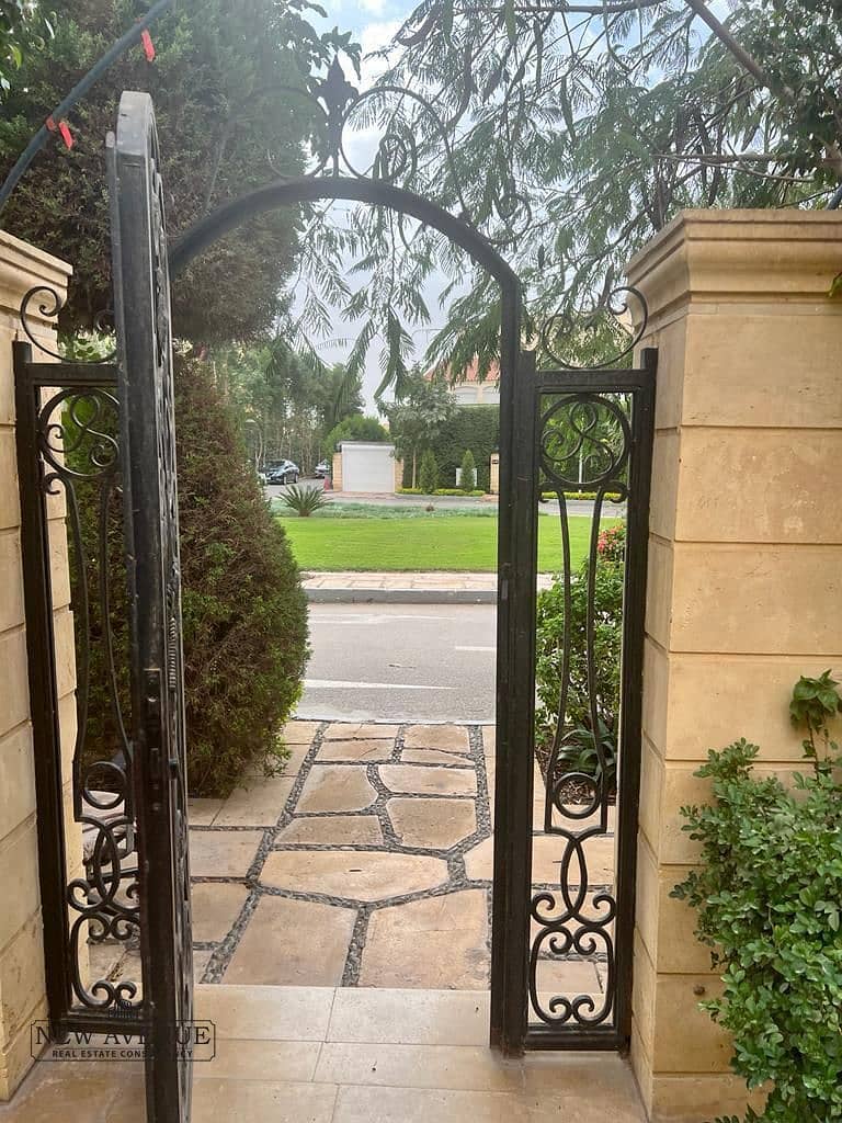 5 WhatsApp Image 2025-11-12 at 6.00. 52 PM. jpeg