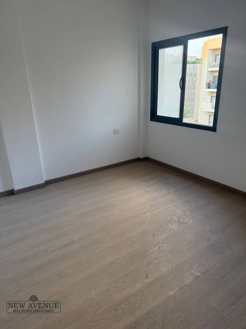 4 WhatsApp Image 2025-11-12 at 5.47. 26 PM (2). jpeg