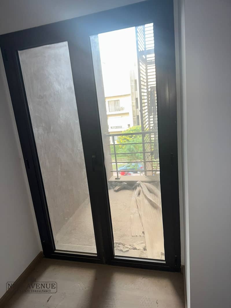 6 WhatsApp Image 2025-11-12 at 5.47. 25 PM. jpeg