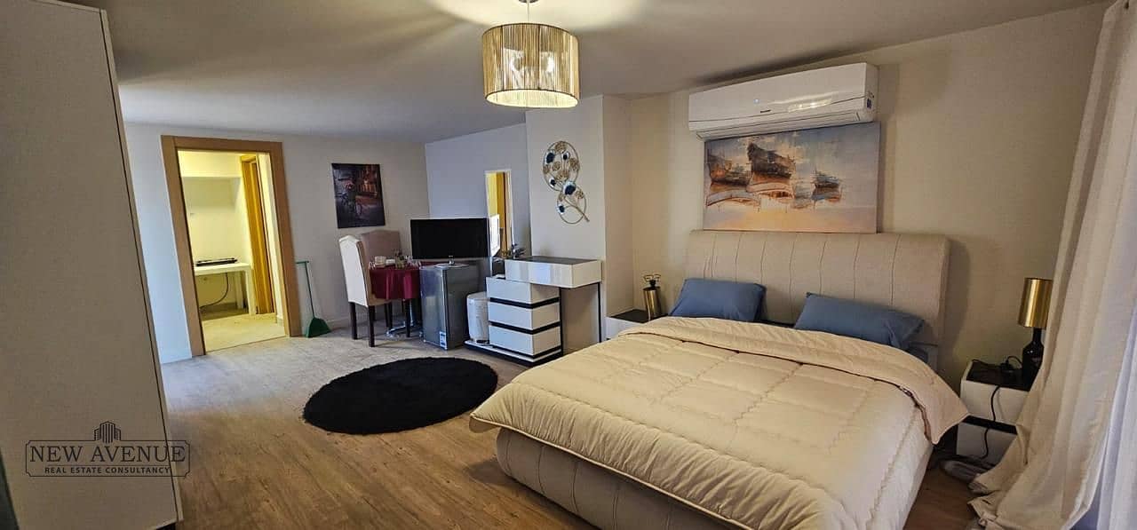 24 WhatsApp Image 2025-11-12 at 6.06. 25 PM (2). jpeg