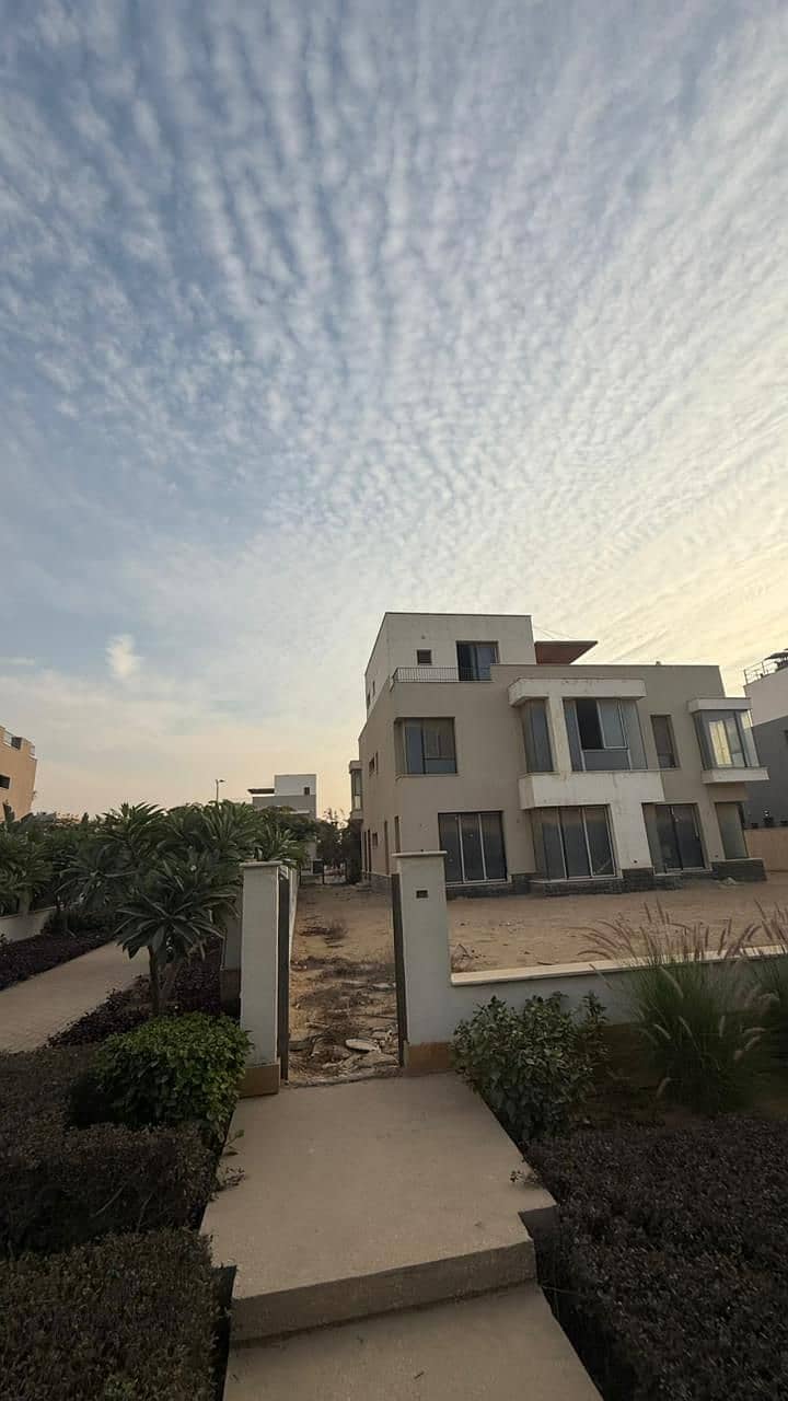 8 WhatsApp Image 2025-11-17 at 12.36. 42 PM. jpeg