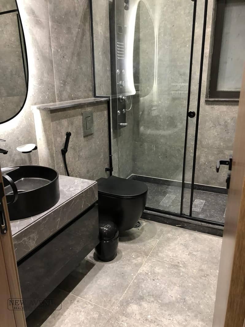 8 WhatsApp Image 2025-11-18 at 4.30. 34 PM. jpeg