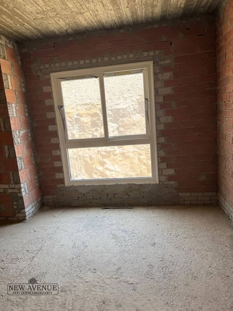 5 WhatsApp Image 2025-11-20 at 5.24. 12 PM (2). jpeg