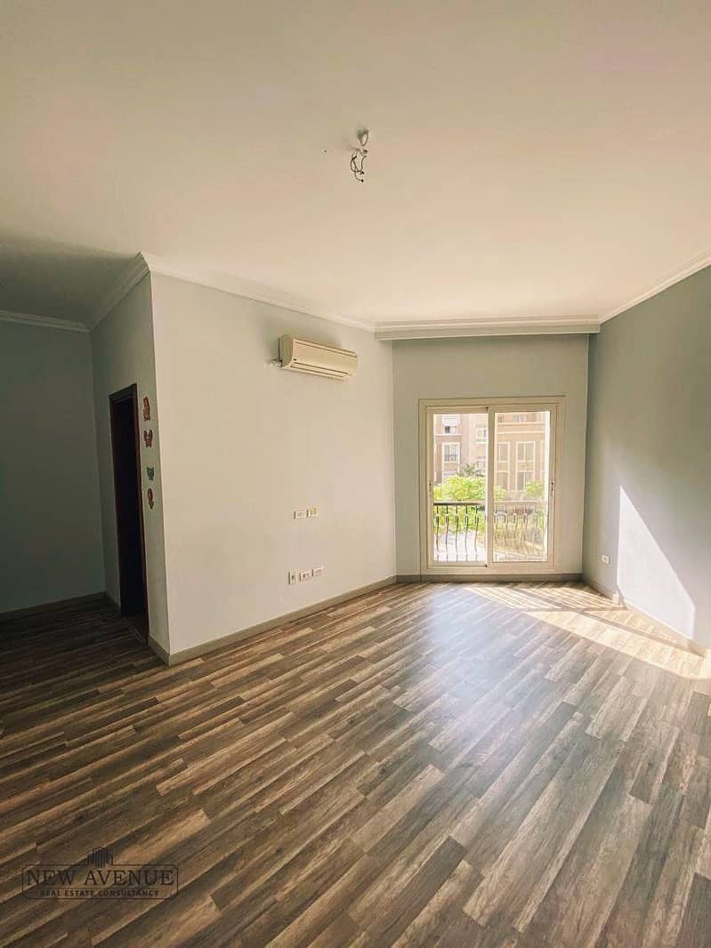 4 WhatsApp Image 2025-11-23 at 4.44. 59 PM (1). jpeg