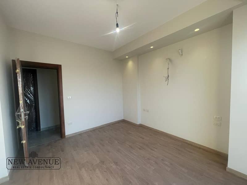 6 WhatsApp Image 2025-11-23 at 4.36. 08 PM (2). jpeg