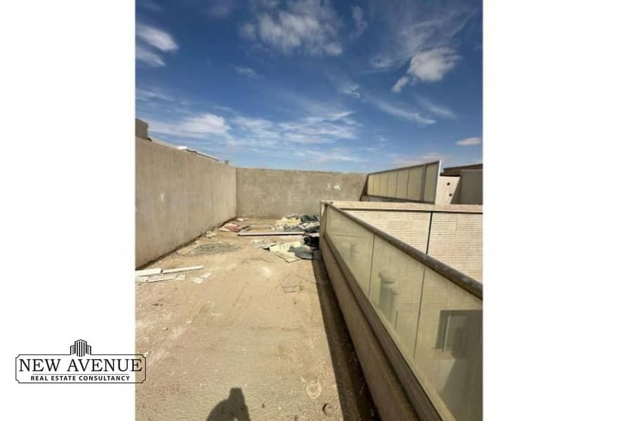 4 3d8aa29a-78ad-4ad4-8298-d4298803e4c7. jpg