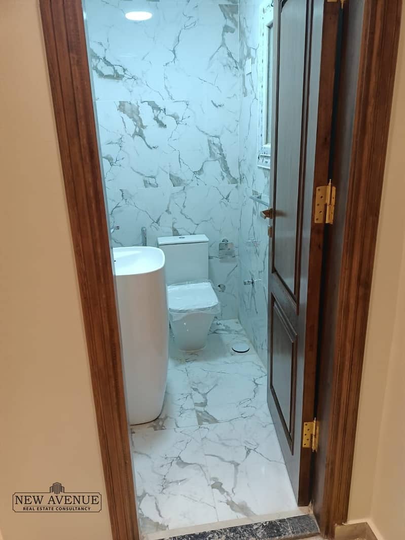 19 WhatsApp Image 2025-11-27 at 4.48. 45 PM (1). jpeg