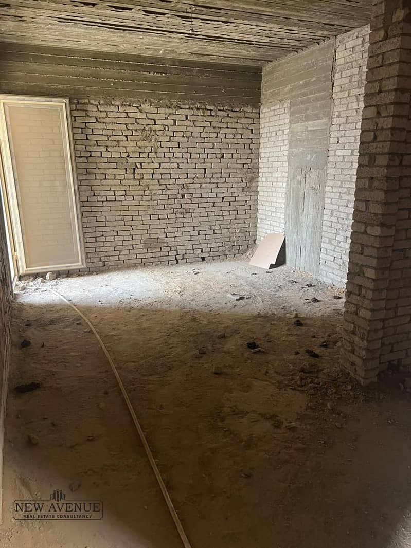 5 WhatsApp Image 2025-12-01 at 5.12. 41 PM. jpeg