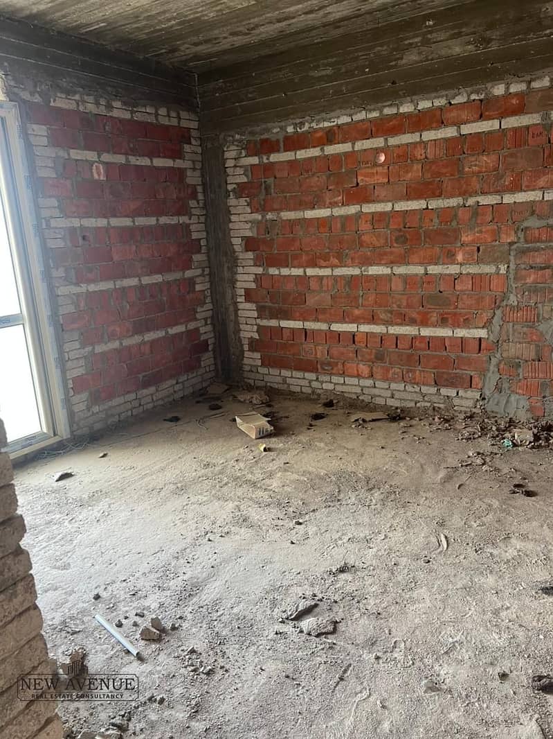 6 WhatsApp Image 2025-12-01 at 5.12. 42 PM (1). jpeg