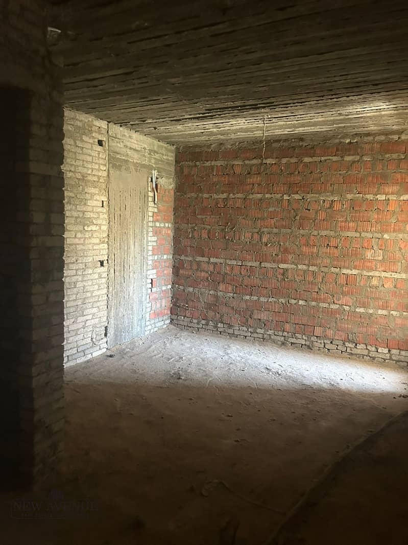 7 WhatsApp Image 2025-12-01 at 5.12. 42 PM (2). jpeg