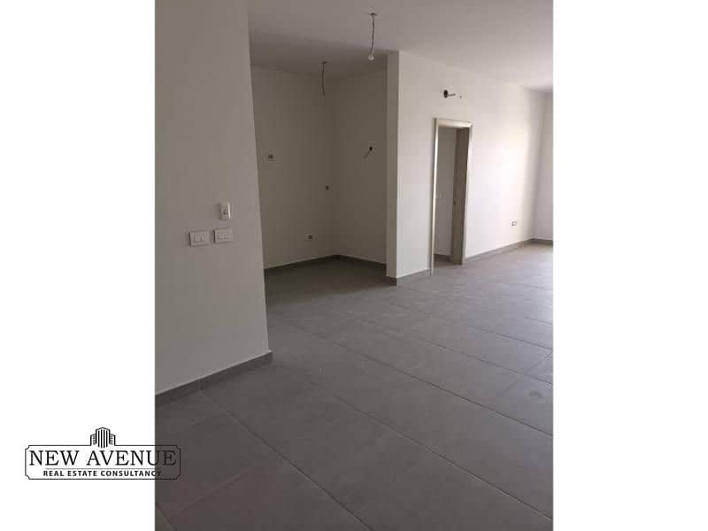 10 WhatsApp Image 2024-10-02 at 4.40. 55 PM (3). jpg