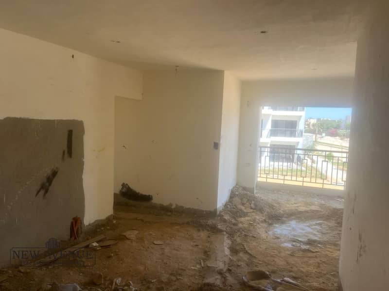 6 WhatsApp Image 2025-10-08 at 2.58. 17 PM. jpeg