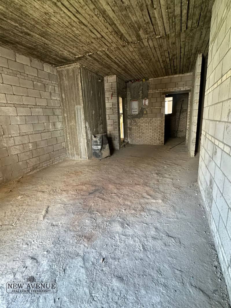 8 WhatsApp Image 2025-10-13 at 7.51. 54 PM. jpeg