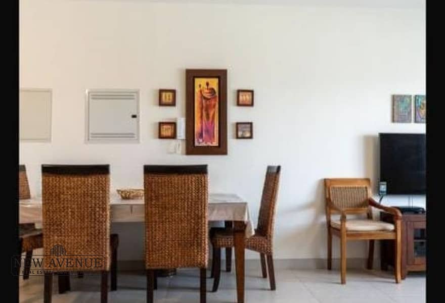 5 6e783c68-3327-49ca-a79f-064dde97e9a1. jpg