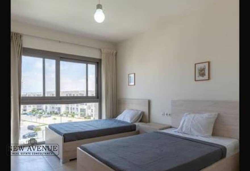 7 ee7a61c7-28ac-479d-b2e7-6624c629173d. jpg