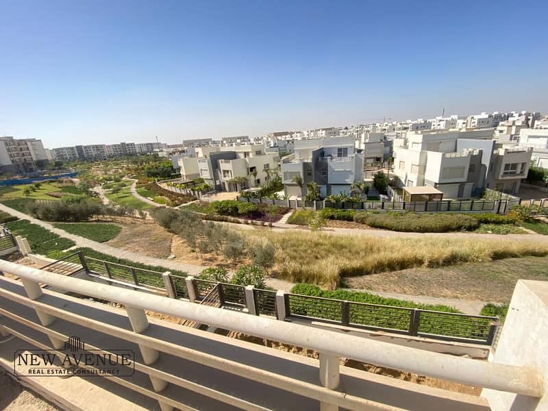 12 WhatsApp Image 2025-10-27 at 11.11. 30 PM. jpeg