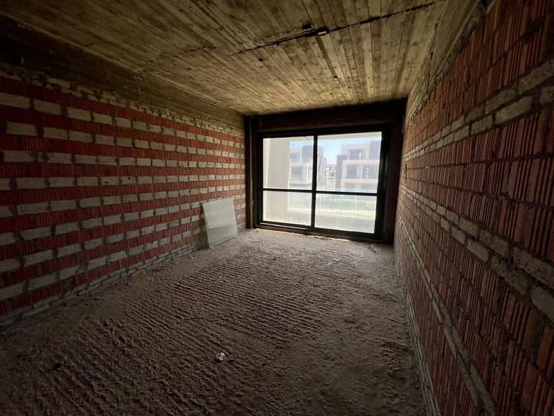 9 WhatsApp Image 2025-11-12 at 1.58. 24 PM (1). jpeg