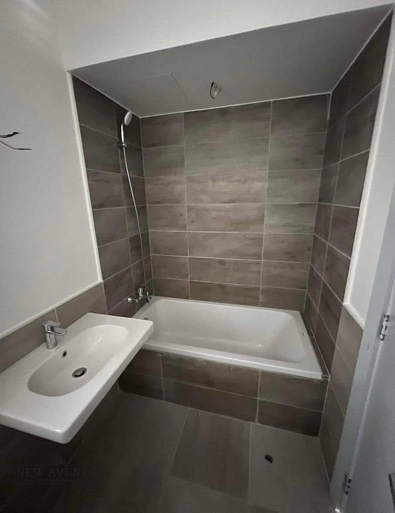 5 WhatsApp Image 2025-10-28 at 3.39. 29 PM. jpeg