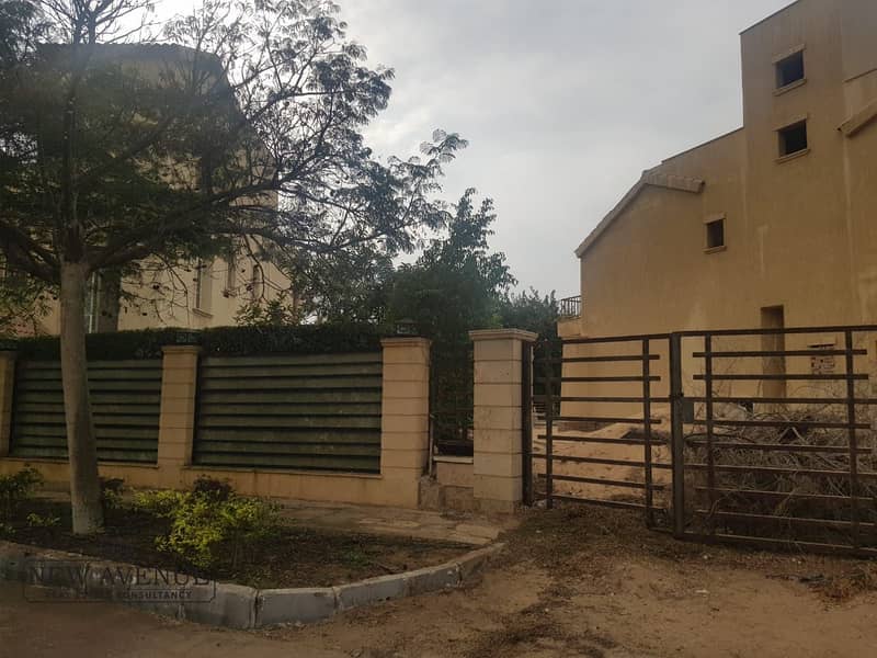 2 WhatsApp Image 2025-11-10 at 1.51. 28 PM (1). jpeg