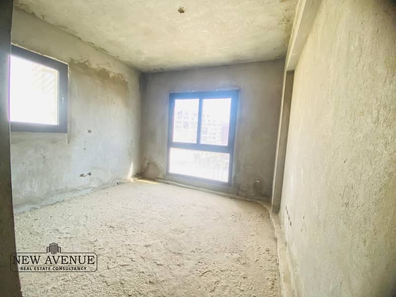 6 WhatsApp Image 2025-10-28 at 10.51. 40 PM (1). jpeg