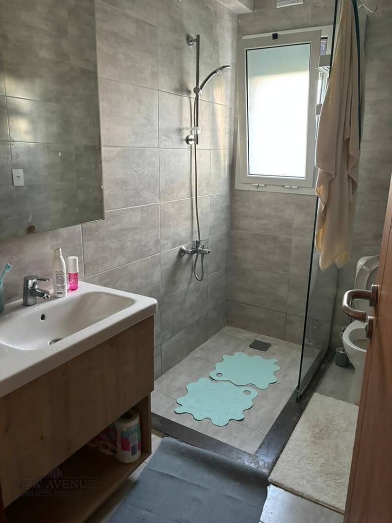 10 WhatsApp Image 2025-10-28 at 10.52. 43 PM (1). jpeg