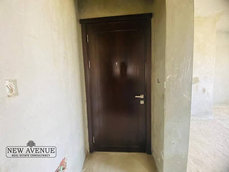 11 WhatsApp Image 2025-10-28 at 10.51. 44 PM. jpeg