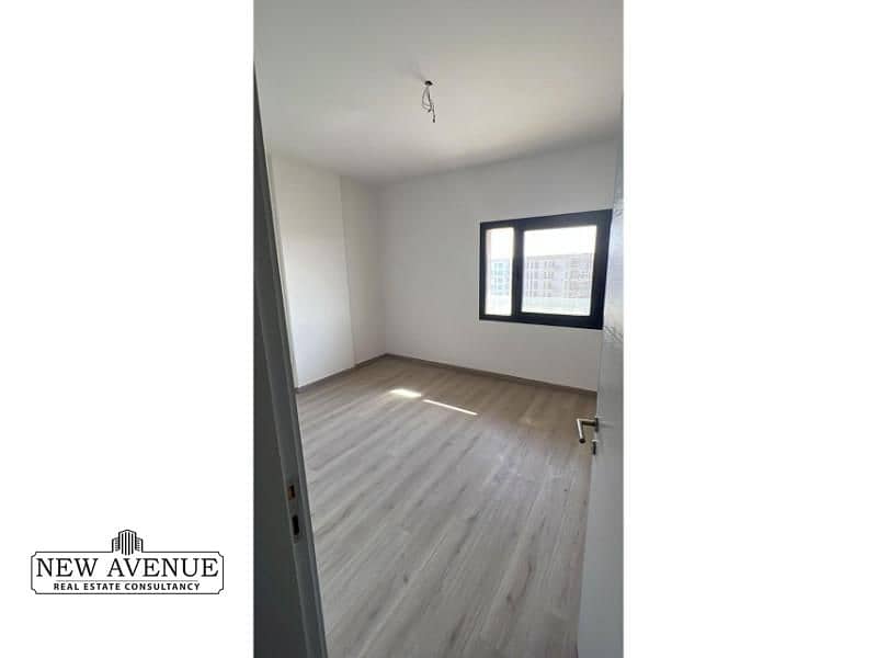 2 WhatsApp Image 2025-11-17 at 3.38. 36 PM. jpg