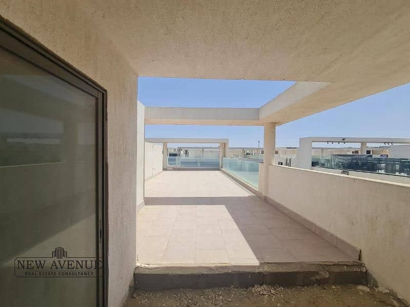 19 WhatsApp Image 2025-11-03 at 1.12. 48 PM. jpg