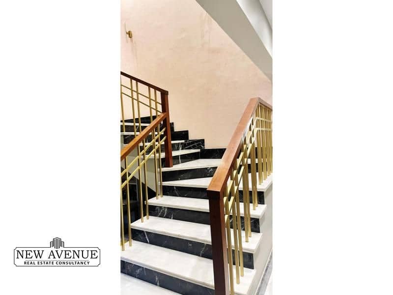 6 WhatsApp Image 2025-11-20 at 9.33. 49 PM (2). jpg