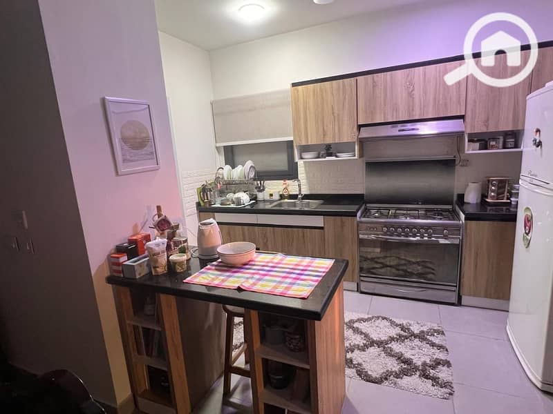 10 WhatsApp Image 2025-10-24 at 22.55. 40_cc61a90b. jpg