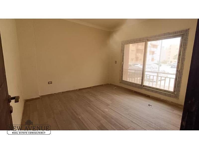 4 WhatsApp Image 2025-11-24 at 3.36. 24 PM (1). jpg