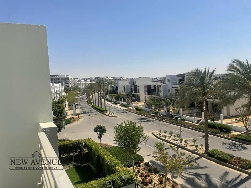 5 WhatsApp Image 2025-10-21 at 8.39. 25 PM. jpg