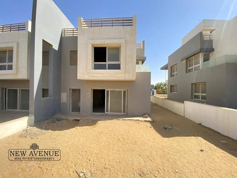 18 WhatsApp Image 2025-10-21 at 8.43. 15 PM (1). jpg