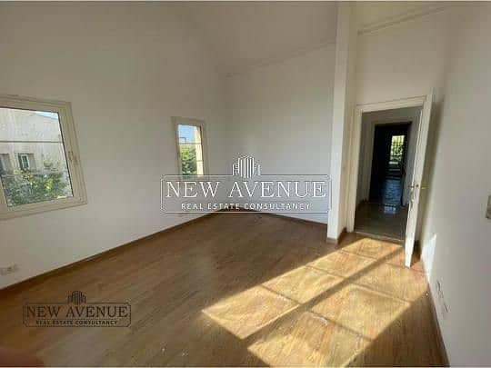 9 d1030478-e935-460e-82dc-27a6f16443b5. png