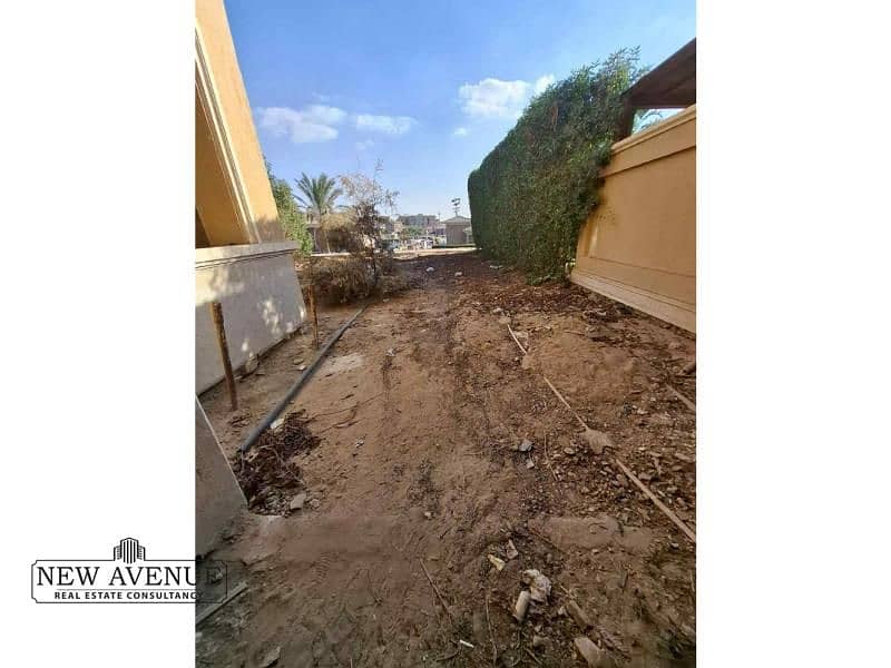 7 WhatsApp Image 2025-11-09 at 11.21. 25 PM. jpg