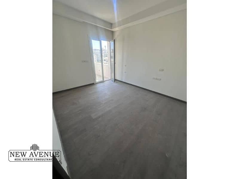 12 WhatsApp Image 2025-11-09 at 2.54. 05 PM. jpg