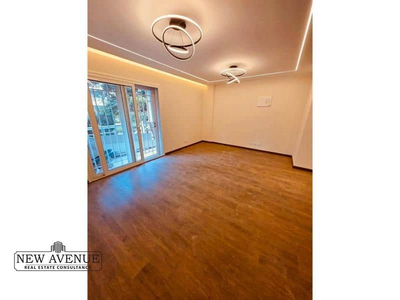 5 WhatsApp Image 2025-11-17 at 3.34. 34 PM (1). jpg