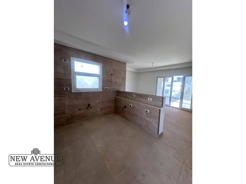 2 WhatsApp Image 2025-11-05 at 5.12. 29 PM (1). jpg