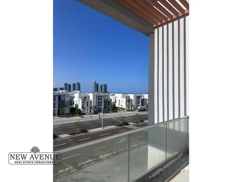 3 WhatsApp Image 2025-11-05 at 5.12. 29 PM. jpg